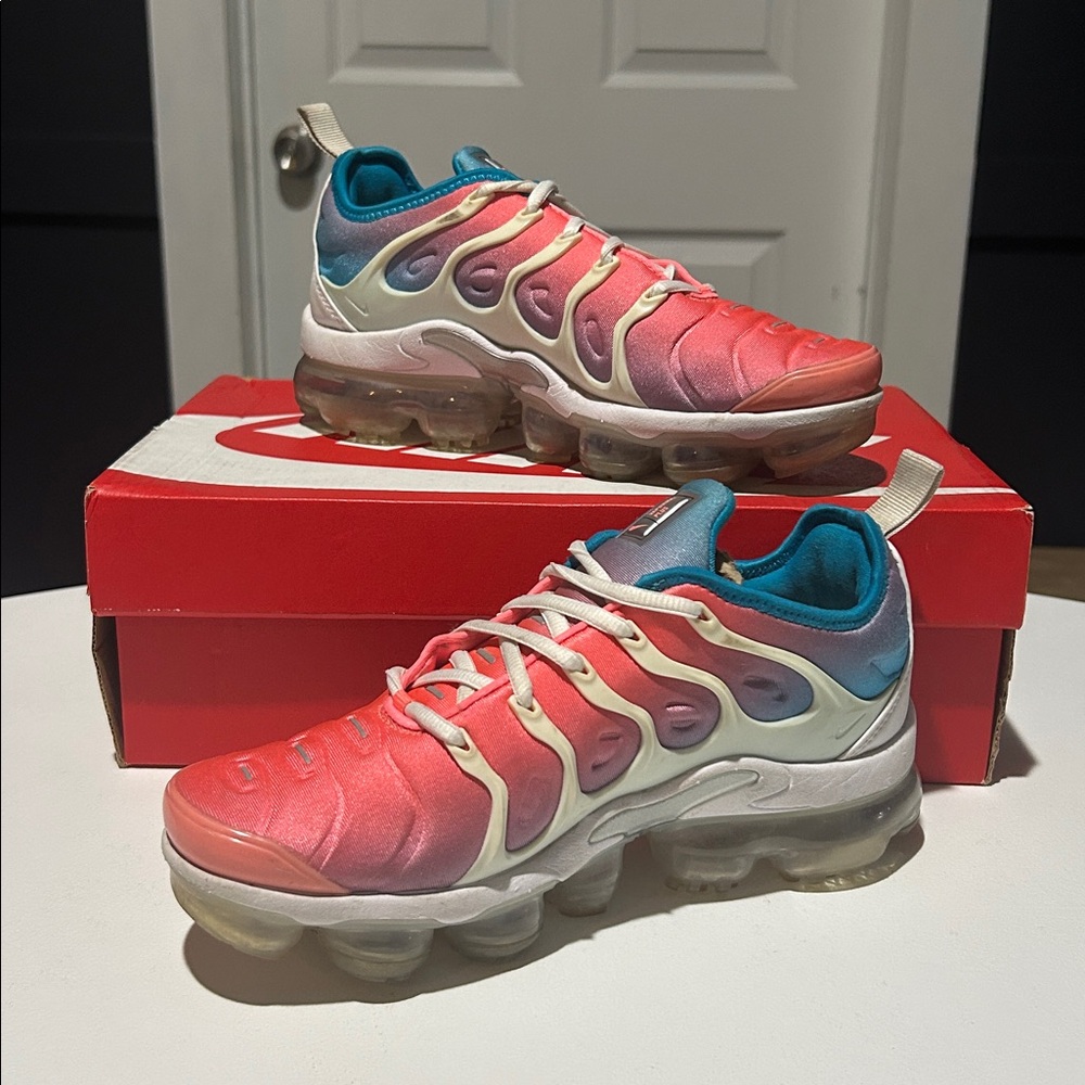 Nike Air VaporMax Plus “Lava Glow Blue Lagoon” Women’s Size 6.5 - Picture 2 of 9
